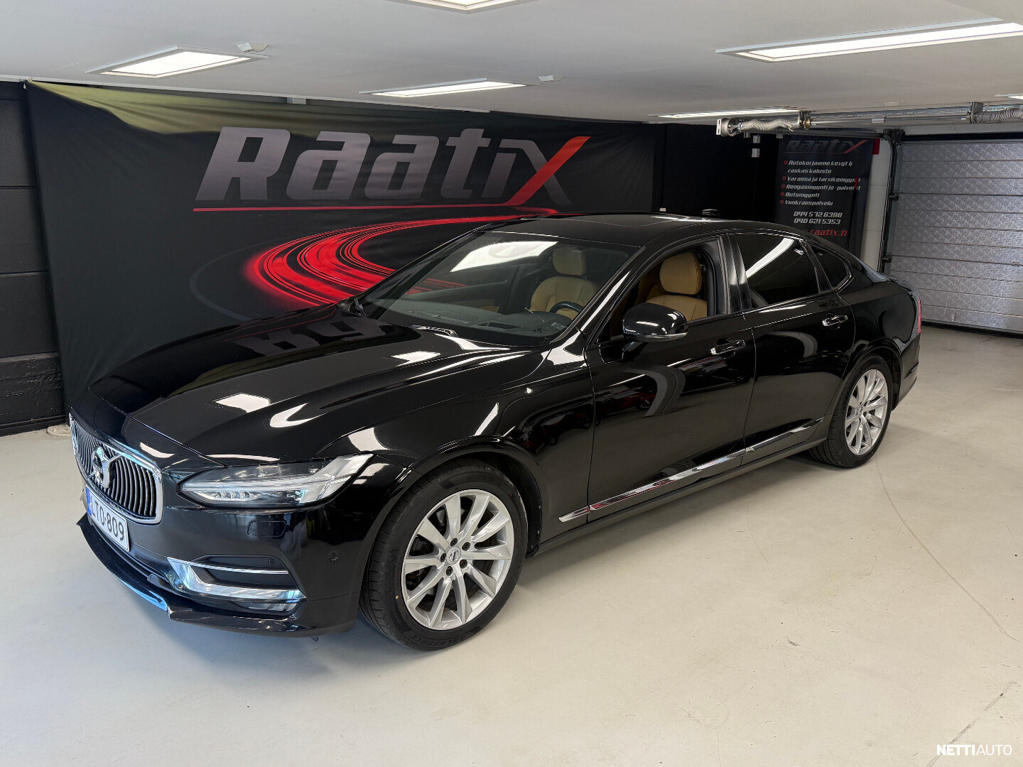Volvo S90