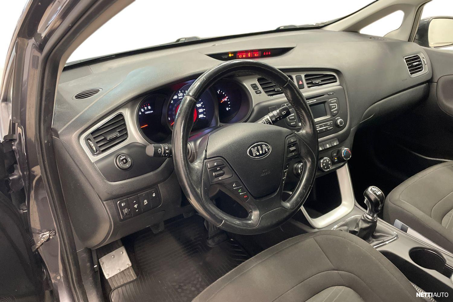 Kia Ceed 2013, photo 6/25