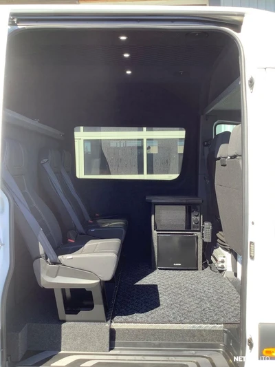 Mercedes-Benz Sprinter 2026, photo 2/26