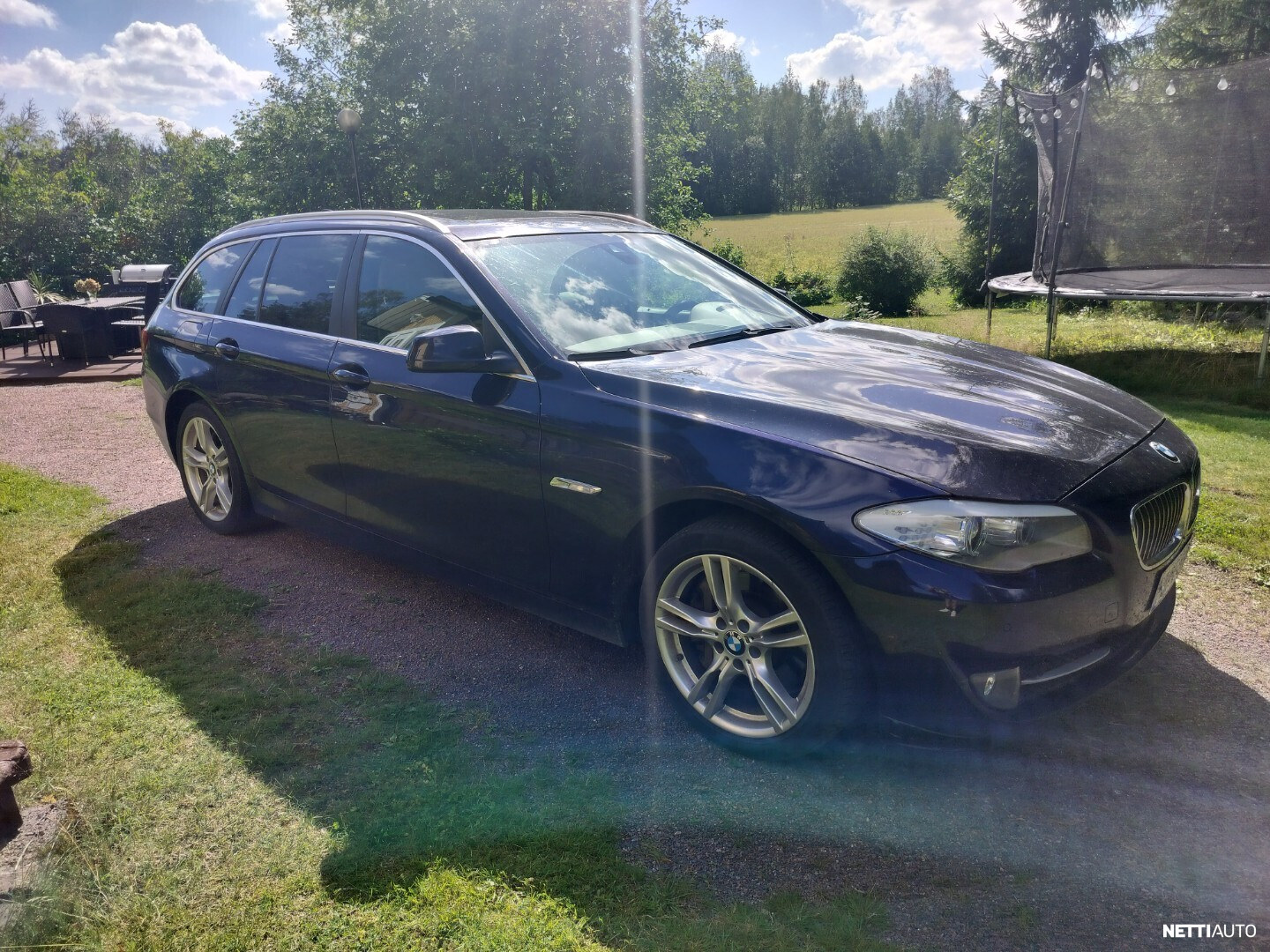 BMW 525