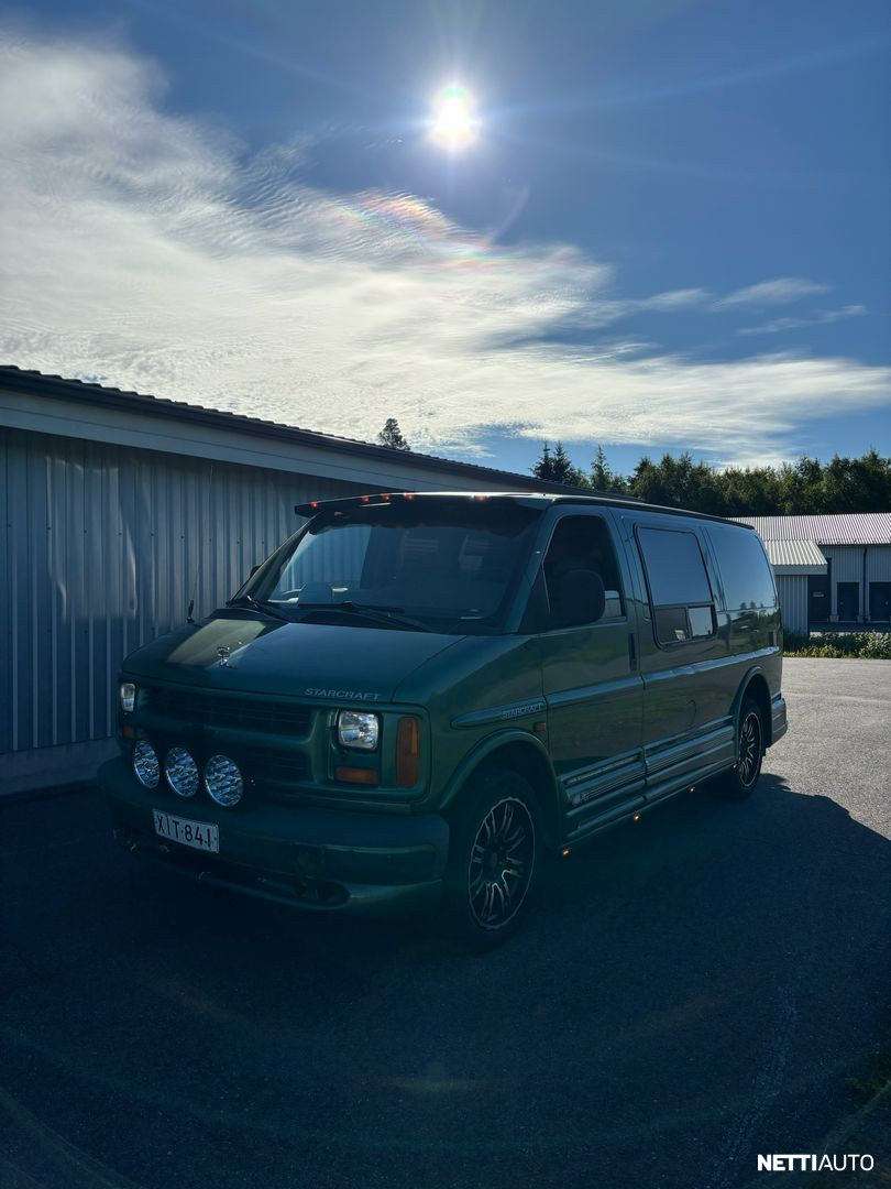 Chevrolet Express 2500