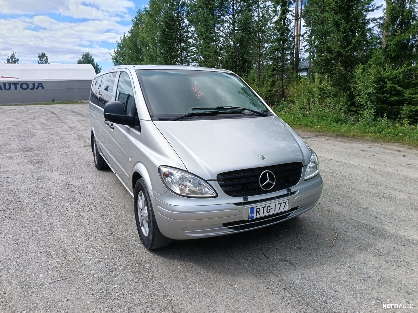 Mercedes-Benz Vito 2009, photo 1/15