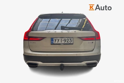 Volvo V90 Cross Country D4 AWD Plus aut 2019, kuva 3/10