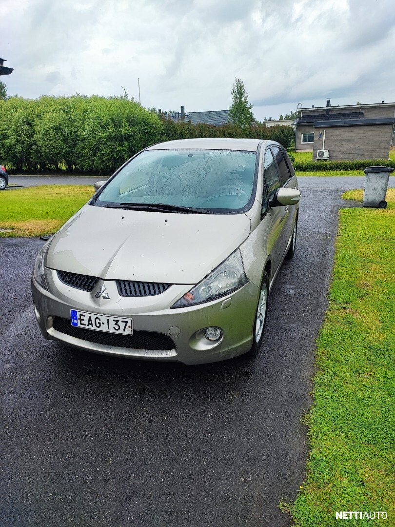 Mitsubishi Grandis