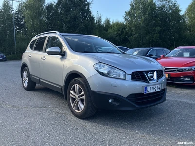 Nissan Qashqai+2 2,0L Tekna 4WD CVT 17'' 2013, kuva 2/9