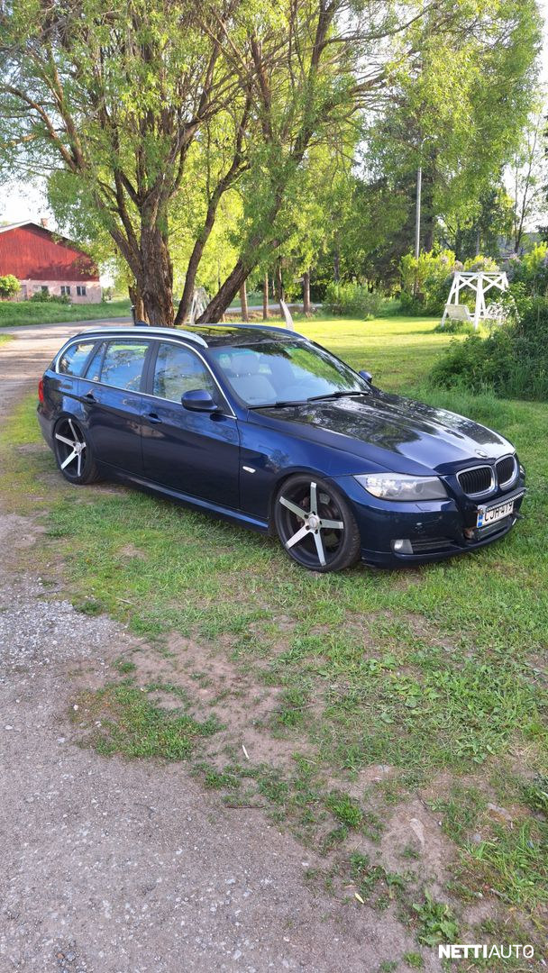 BMW 325