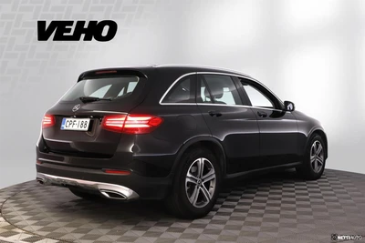 Mercedes-Benz GLC 2017, photo 5/41