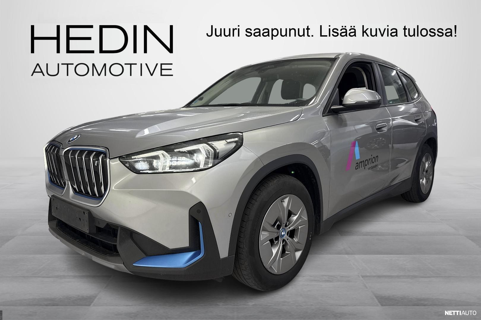 BMW iX1
