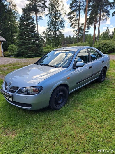 Nissan Almera 2005, photo 3/11