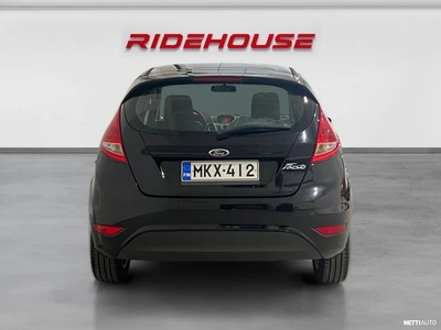 Ford Fiesta 1,25 82 hv Trend M5 5-ovinen 2012, photo 4/26