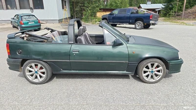 Opel Kadett 1988, photo 2/10
