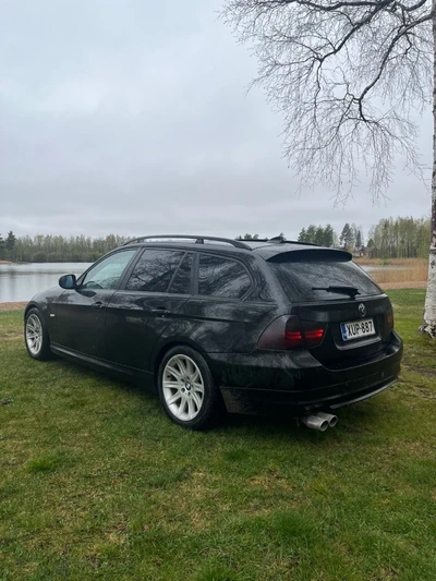 BMW 318 A E91 Touring Business 2009, kuva 2/11