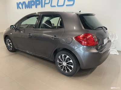 Toyota Auris 2,0 D-4D Linea Sol 5ov 2009, kuva 4/40