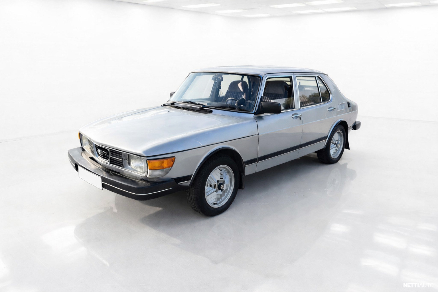 Saab 99