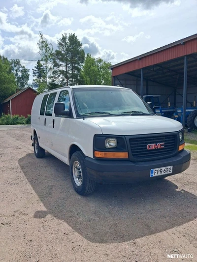 GMC Savana 2015, photo 6/11