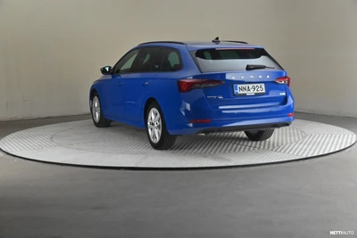Skoda Octavia 2023, kuva 2/32