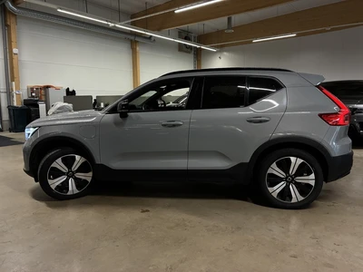 Volvo XC40 T4 TwE Plus Dark 2024, photo 6/22