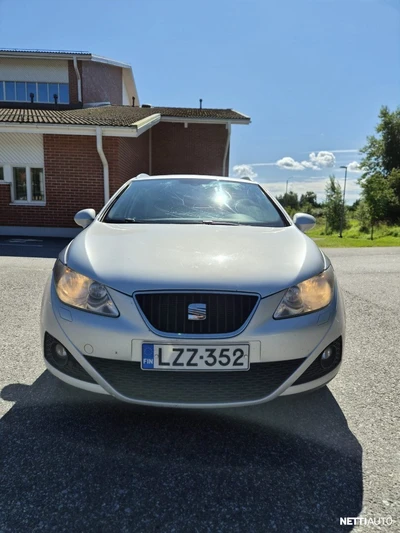 Seat Ibiza 1,2 TSI Copa Plus 2012, kuva 6/13