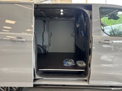 Ford Transit Custom 2026, photo 5/26