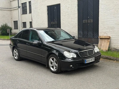 Mercedes-Benz C 2,5l V6, Avantgarde 2007, kuva 2/22