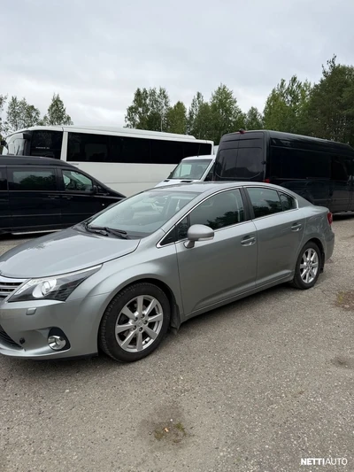 Toyota Avensis 2013, kuva 2/4