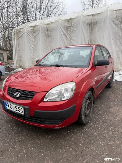 Kia Rio 2006, photo 2/10