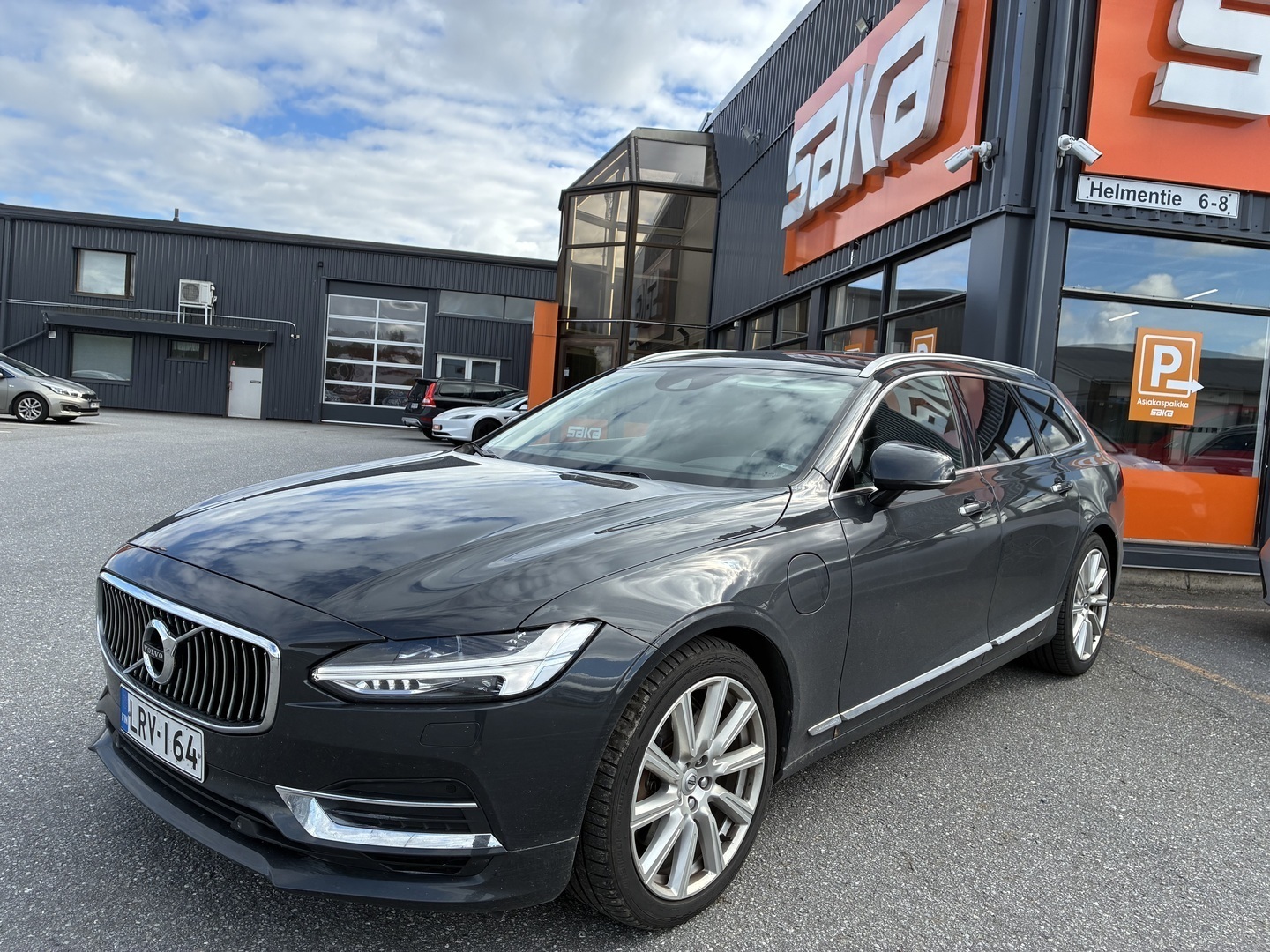 Volvo V90