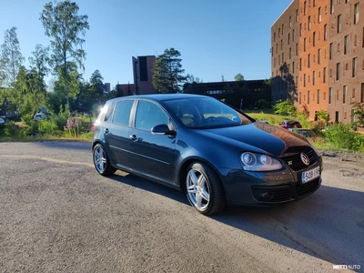 Volkswagen Golf 2008, photo 1/11