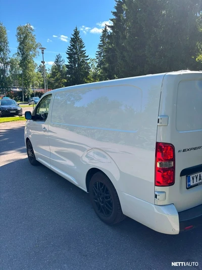 Peugeot e-Expert 75 kWh 136 XL 2024, kuva 2/9