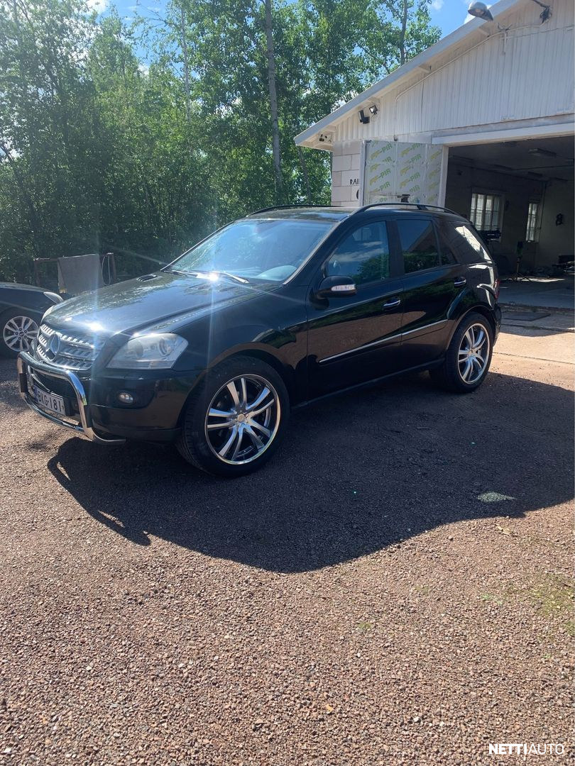 Mercedes-Benz ML
