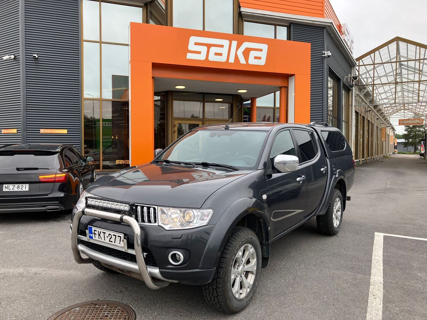 Mitsubishi L200 Double Cab 2,5 DI-D Magnum 2-paikk.