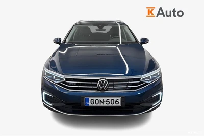 Volkswagen Passat 2021, photo 4/41