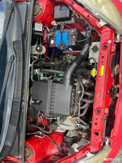 Toyota Yaris 1999, photo 5/5