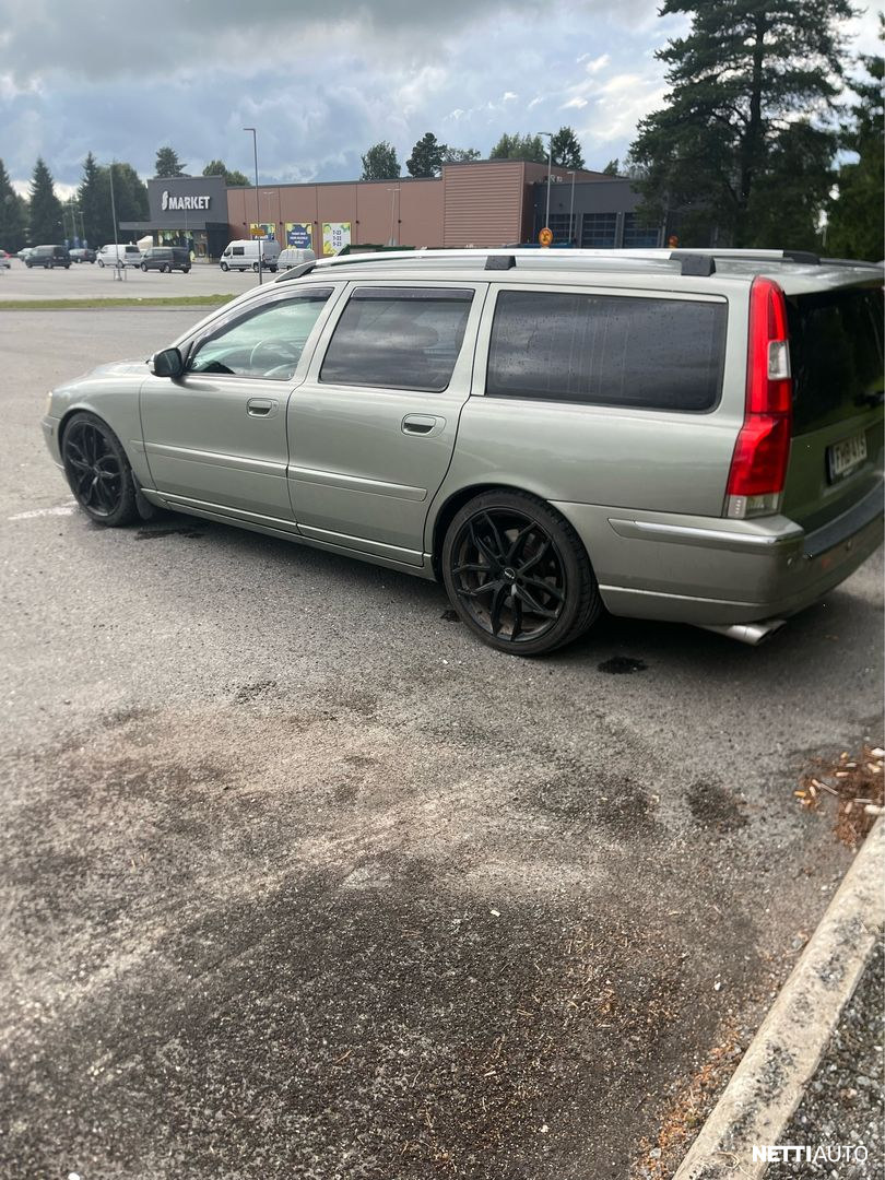 Volvo V70 2007, photo 3/5