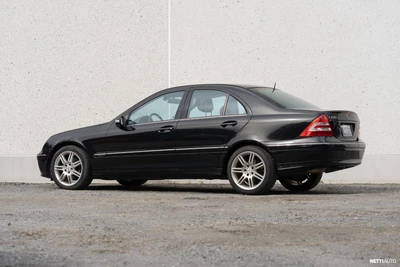 Mercedes-Benz C 230 C 230 2007, photo 1/22
