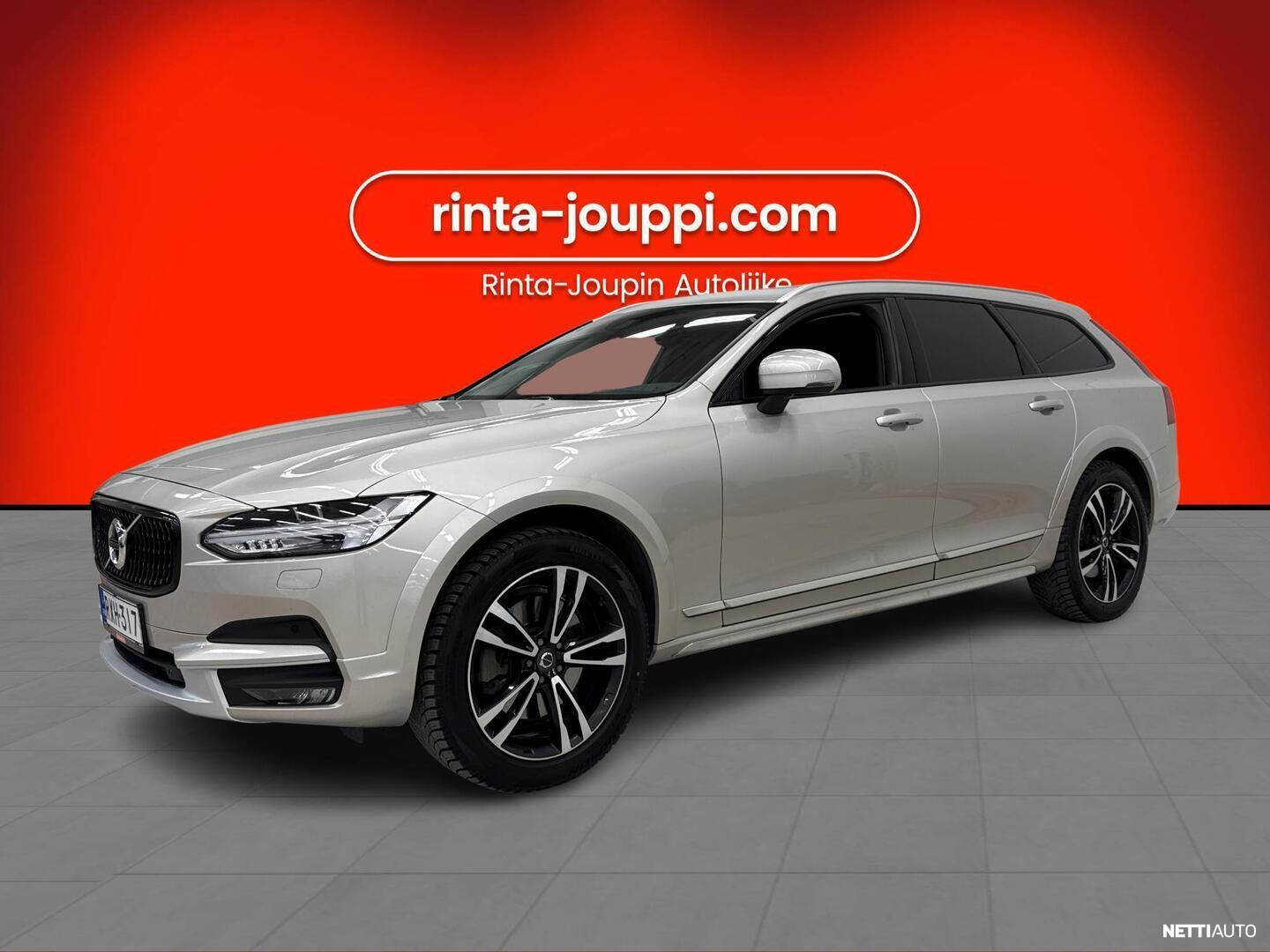 Volvo V90 Cross Country