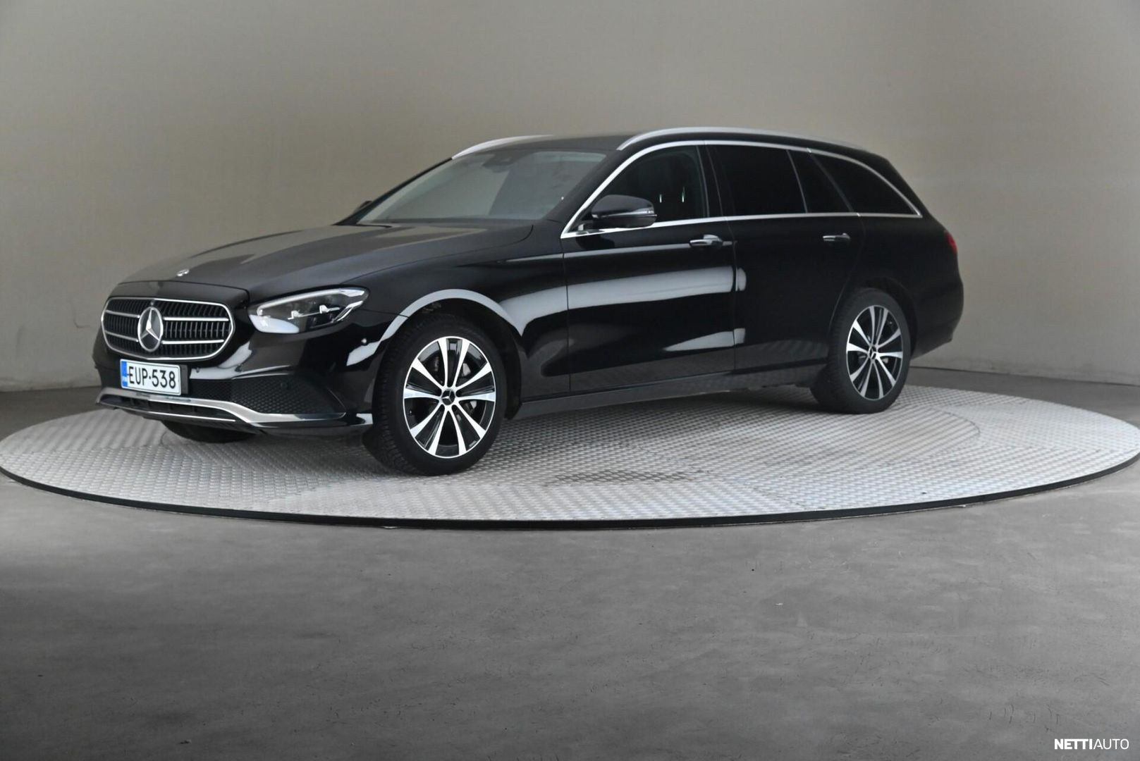 Mercedes-Benz E