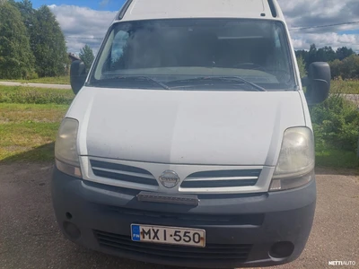 Nissan Interstar 2009, photo 2/17