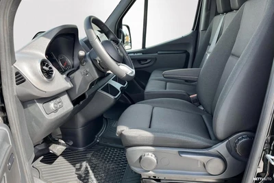 Mercedes-Benz Sprinter 2026, photo 6/20