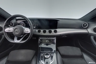 Mercedes-Benz E 300 de AMG EQ Power 2020, kuva 7/10