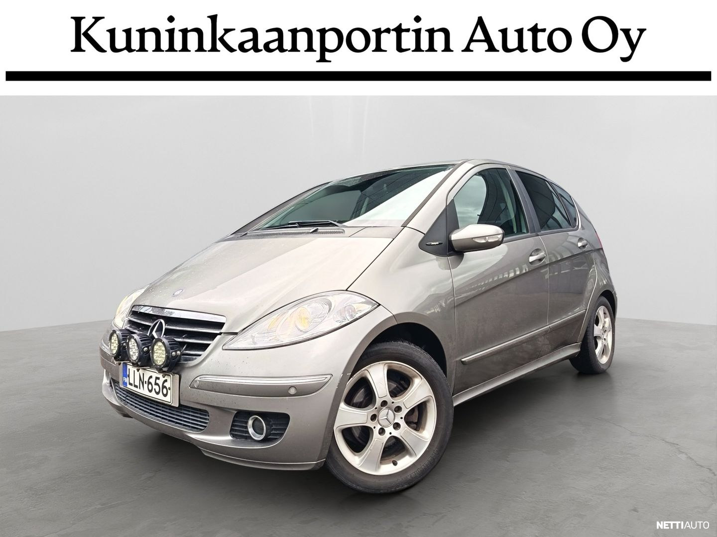 Mercedes-Benz A 180