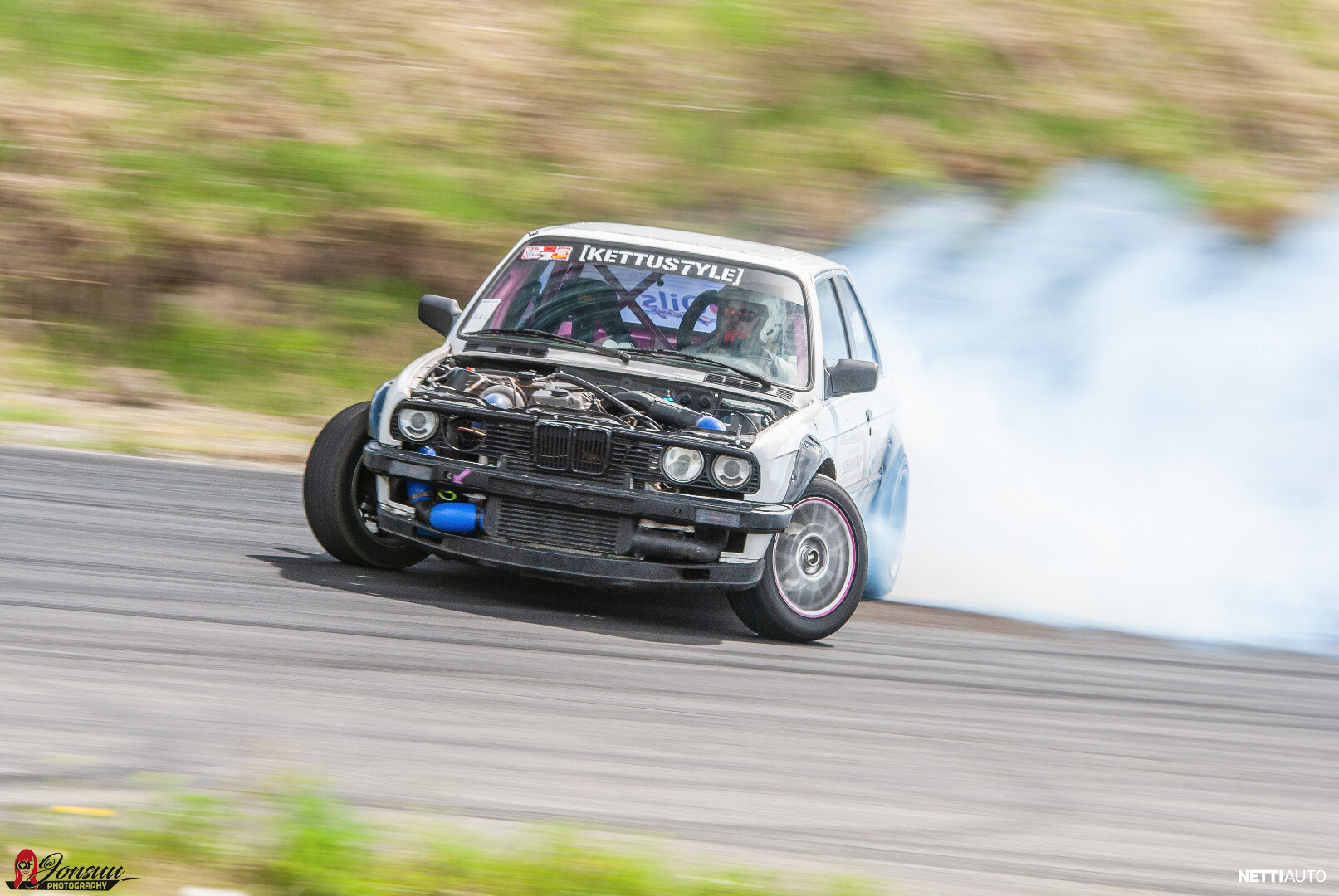 BMW 325