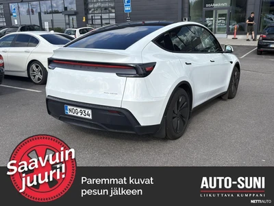 Tesla Model Y Long Range AWD Juniper 2026, kuva 4/8