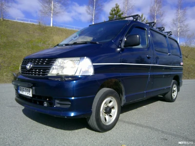 Toyota Hiace 2007, photo 2/20