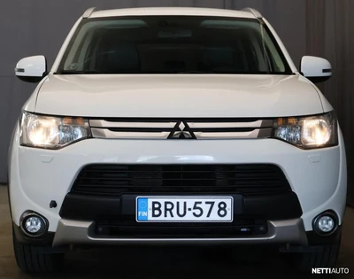 Mitsubishi Outlander 2015, kuva 4/24