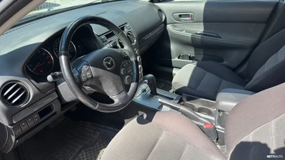 Mazda 6 2,0 Elegance 6MT 4d 2005, photo 7/16