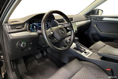 Skoda Superb 2024, kuva 6/10