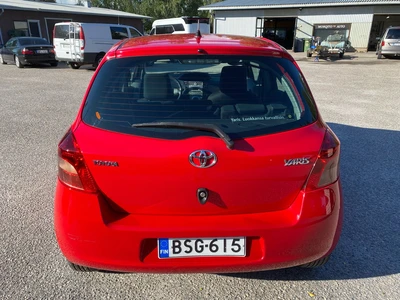 Toyota Yaris 1,3 VVT-i Linea Sol 5ov 2006, kuva 5/12