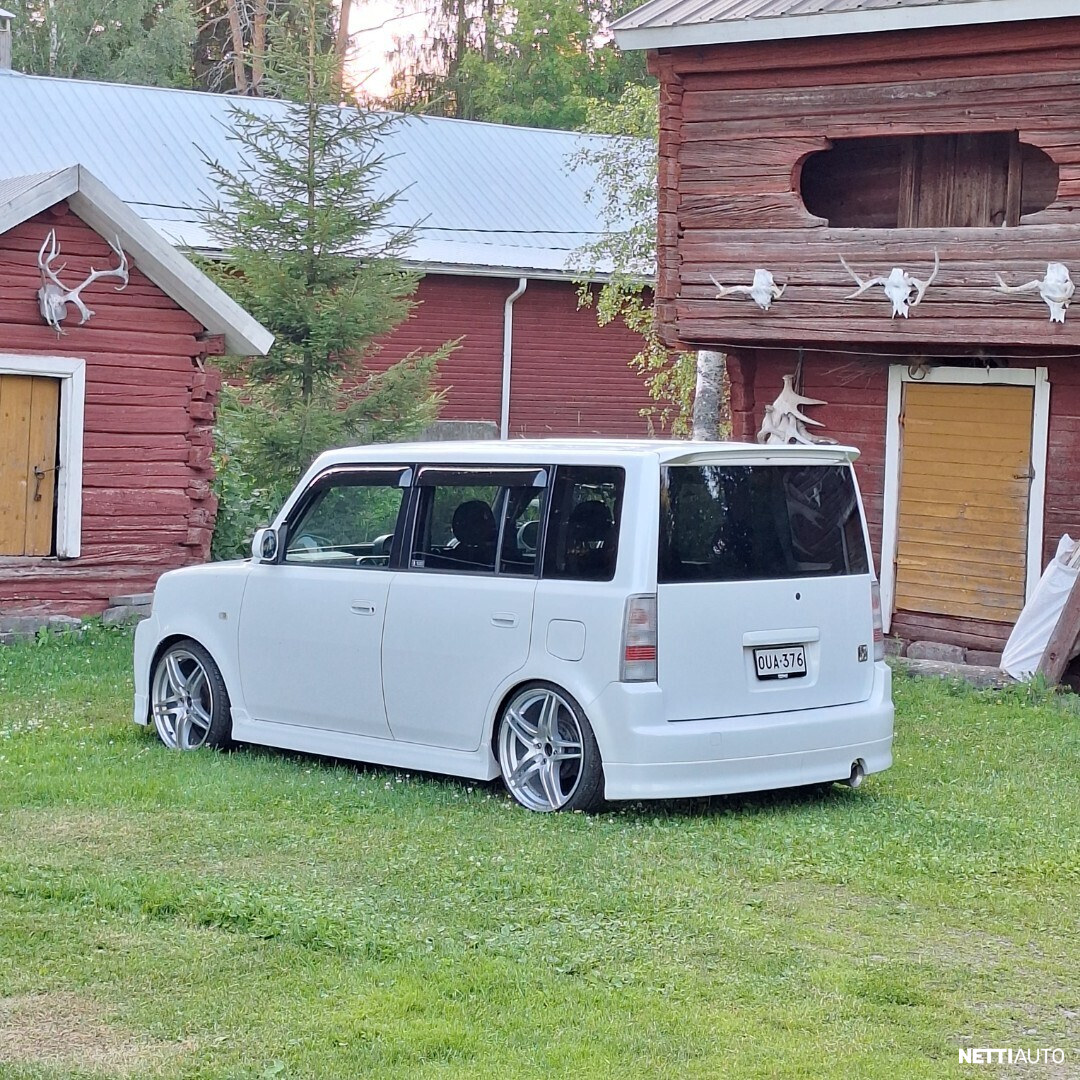 Toyota BB