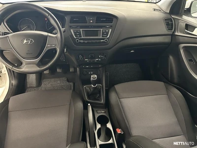 Hyundai i20 1,2 5MT ISG Classic Business 2017, kuva 7/8